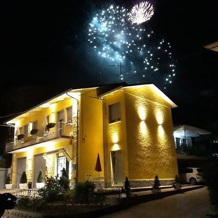 Bed&Breakfast lo Scrigno Polinago Exterior foto