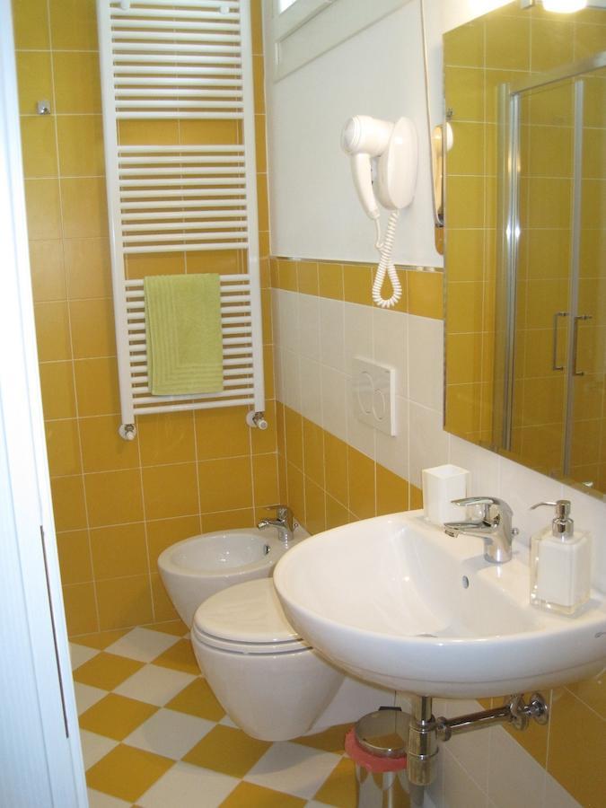 Bed&Breakfast lo Scrigno Polinago Habitación foto